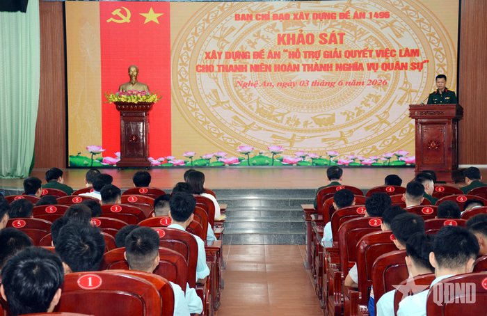 Quang cảnh buổi khảo sát.