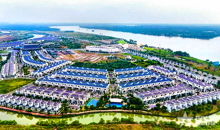 Đô thị bên sông Aqua City. 