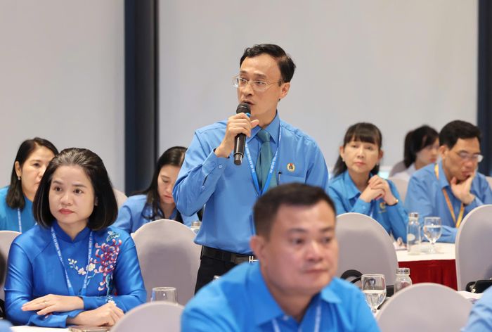  Ông Ngô Ngọc Vinh phát biểu tại buổi thảo luận. Ảnh: QUANG PHÚC 