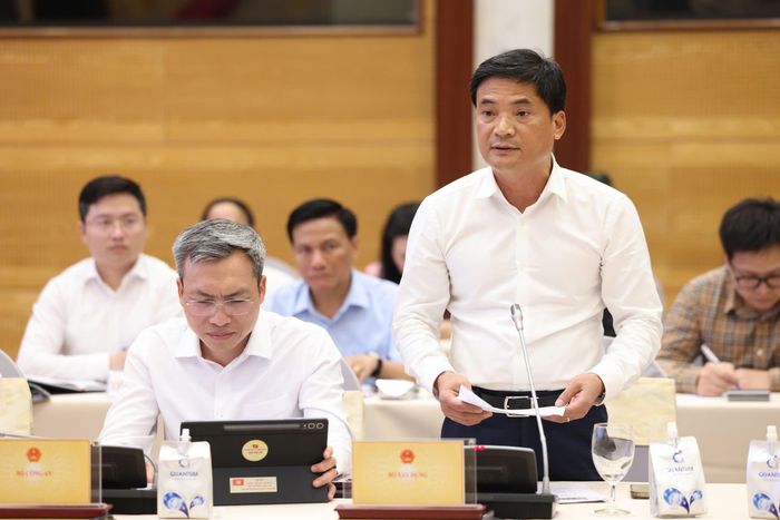  Chánh Văn phòng Bộ Xây dựng Lâm Văn Hoàng. Ảnh QUANG PHÚC 