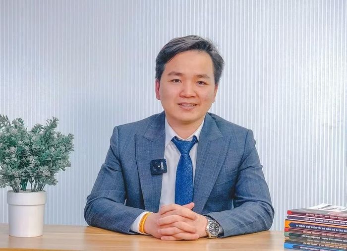 Thầy Vũ Tuấn Minh.