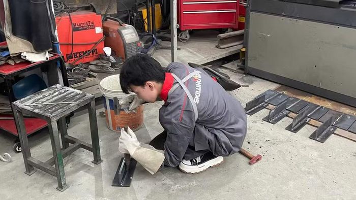 Thực hành tại Trường trung cấp nghề Giao thông công chính Hà Nội.