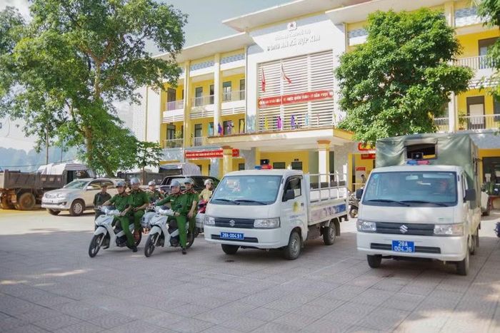 148 xã, phường và Đồn Công an trên địa bàn tỉnh Phú Thọ đã đồng loạt tổ chức lễ ra quân hưởng ứng đợt cao điểm.