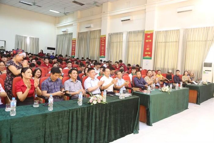 Quang cảnh chương trình.