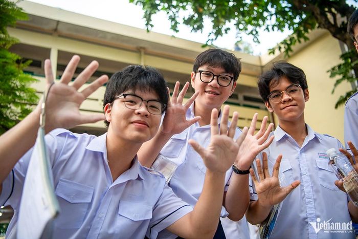 Thí sinh thi lớp 10 TPHCM. Ảnh: Tuấn Hùng