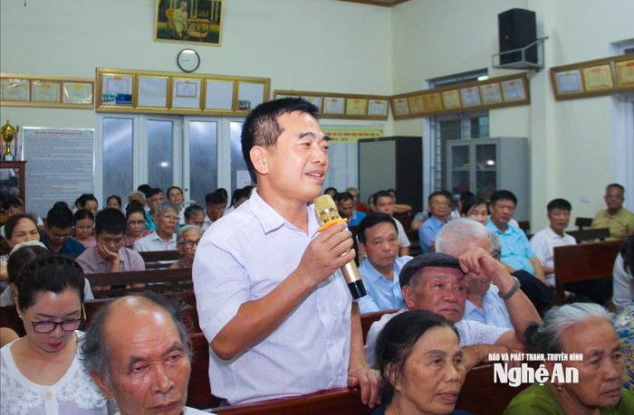 Cử tri Phan Bá Trung đề xuất tỉnh cần vào cuộc và hành động quyết liệt hơn trong giải quyết các vướng mắc, tồn đọng từ dự án khu đô thị Minh Khang. Ảnh: Mai Hoa