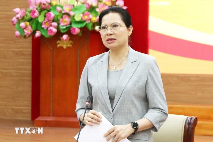Bà Hà Thị Nga, Ủy viên Trung ương Đảng, Phó Chủ tịch-Tổng Thư ký Ủy ban Trung ương Mặt trận Tổ quốc Việt Nam phát biểu chỉ đạo. (Ảnh: Minh Đức/TTXVN)
