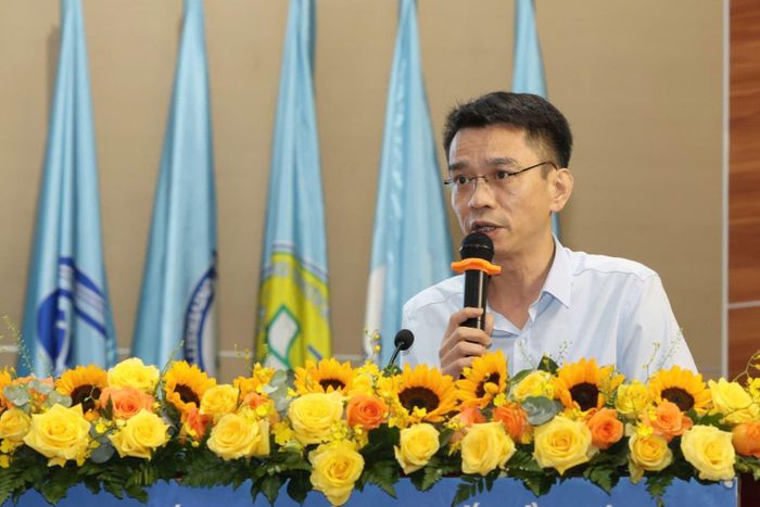 Ông Lưu Quang Minh, Phó Vụ trưởng Vụ Khoa học Kỹ thuật và Công nghệ (Bộ KH&amp;CN) phát biểu tại hội thảo khoa học gần đây.