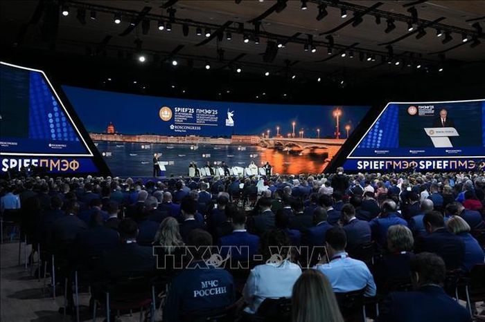Phiên toàn thể Diễn đàn Kinh tế quốc tế St-Peterburg lần thứ 28 (SPIEF), ngày 21/6/2025. Ảnh tư liệu: Quang Vinh/TTXVN