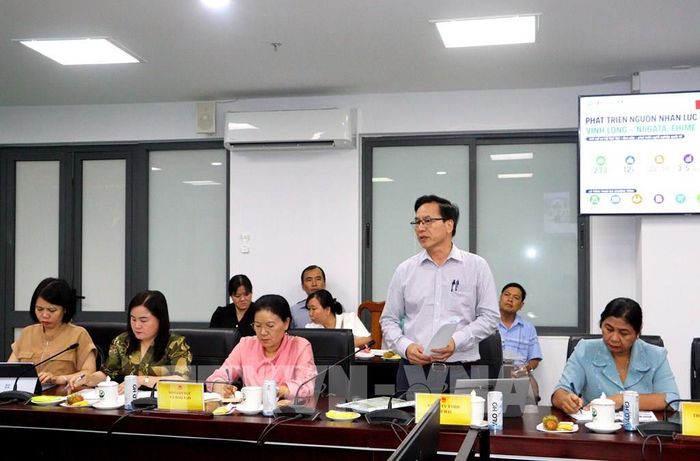 Đại biểu phát biểu ý kiến tại buổi làm việc. Ảnh: Lê Thúy Hằng – TTXVN