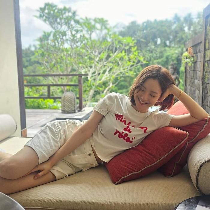 Moon Chae Won từng viết tâm thư thông báo tin kết hôn với khán giả và đăng tải trên mạng xã hội. Ảnh: IGNV