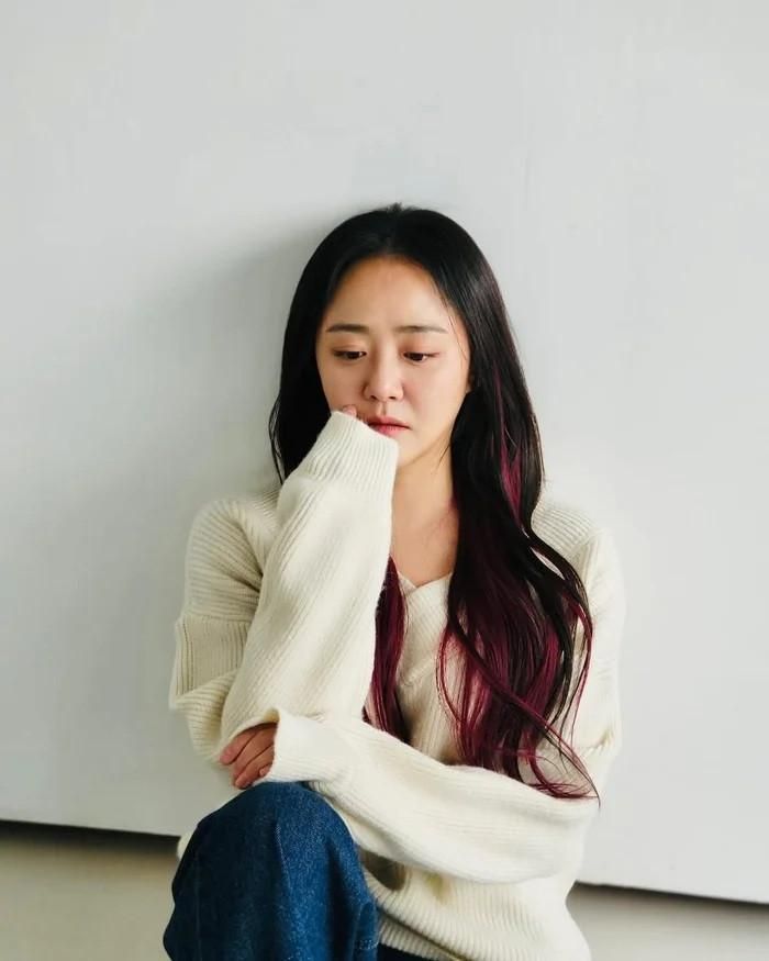 Khán giả hy vọng Moon Geun Young tái xuất mạnh mẽ sau thời gian điều trị bệnh.