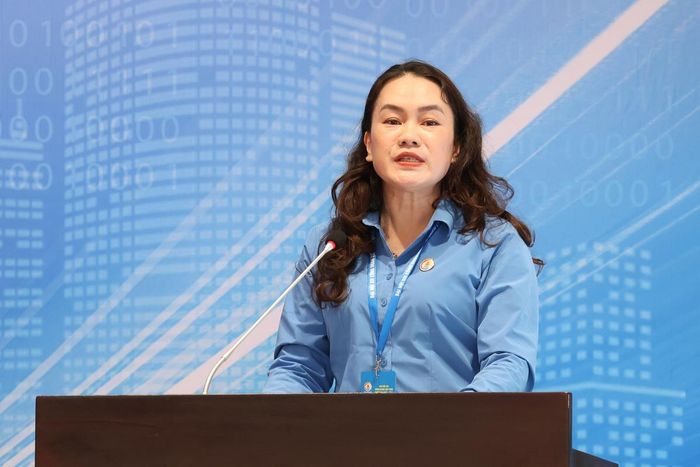 Đại diện LĐLĐ tỉnh Quảng Ninh phát biểu tại trung tâm thảo luận số 4