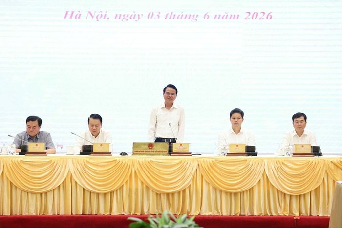 Bộ trưởng, Chủ nhiệm Văn phòng Chính phủ Đặng Xuân Phong, Người phát ngôn của Chính phủ, chủ trì họp báo thường kỳ tháng 5/2026