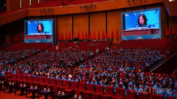 Đại hội quy tụ 780 đại biểu tham dự là những cán bộ công đoàn, đoàn viên tiêu biểu đại diện cho các ngành nghề, lĩnh vực, địa phương và đơn vị trong cả nước. Ảnh: Thái Mạnh