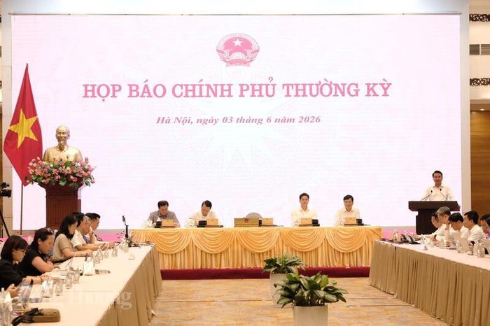 Toàn cảnh họp báo. Ảnh: Trần Lê