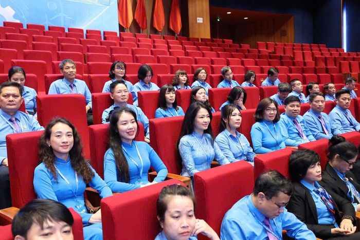 Đoàn đại biểu Công đoàn Ngân hàng Việt Nam tham dự Đại hội XIV Công đoàn Việt Nam. Ảnh: Quang Vinh