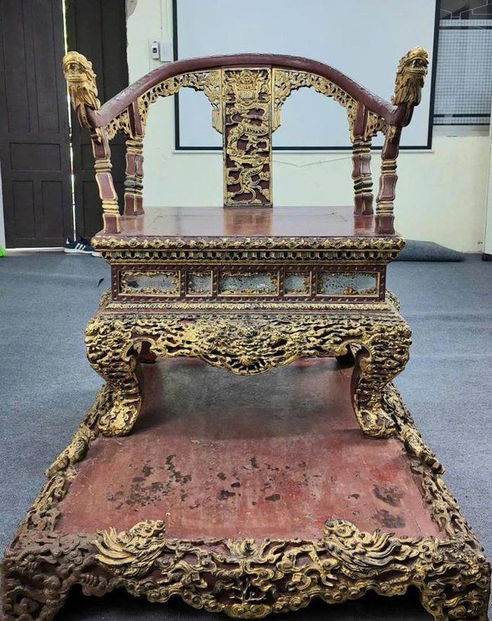 “Ngai vua triều Nguyễn” được phục hồi nguyên trạng. Ảnh: L. Chung