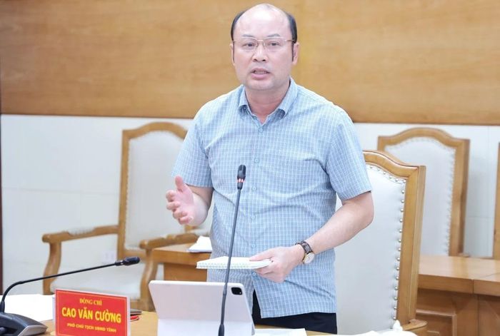 Phó Chủ tịch UBND tỉnh Cao Văn Cường phát biểu tại hội nghị.