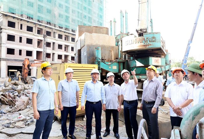 Lãnh đạo UBND tỉnh Nghệ An kiểm tra hiện trường thực hiện dự án Dự án cải tạo, xây dựng lại Khu C Quang Trung