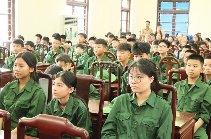  Các chiến sĩ nhí tham gia chương trình "Học kỳ trong quân đội" đợt 1. 