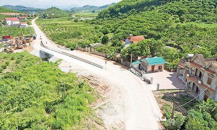  Xã Biển Động có nhiều tuyến đường cần đầu tư, nâng cấp theo đề nghị của người dân. 