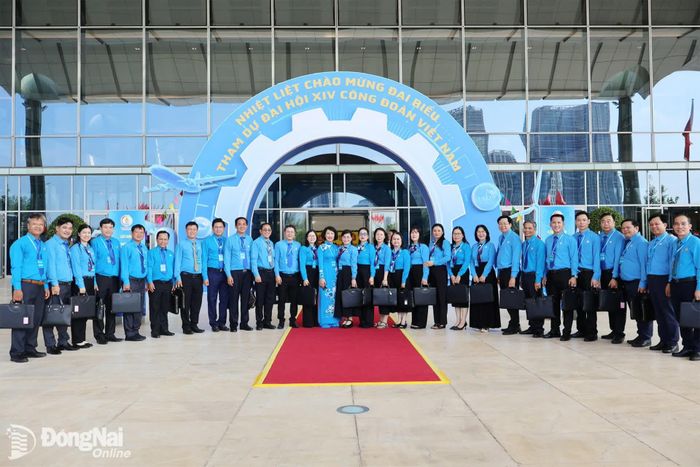 Đoàn đại biểu Đồng Nai tham dự Đại hội Công đoàn Việt Nam lần thứ XIV. Ảnh: CĐCC