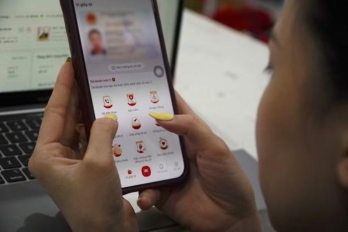  Theo Cục Viễn thông (Bộ Khoa học và Công nghệ) có hơn 1,6 triệu số điện thoại bị chủ thuê bao đã xác nhận “không sử dụng“ trên VNeID. Ảnh: Hạo Thiên/LĐO 