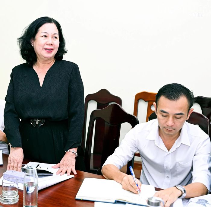 Đại diện đơn vị chủ đầu tư Đại học Kinh tế TP. Hồ Chí Minh phát biểu.