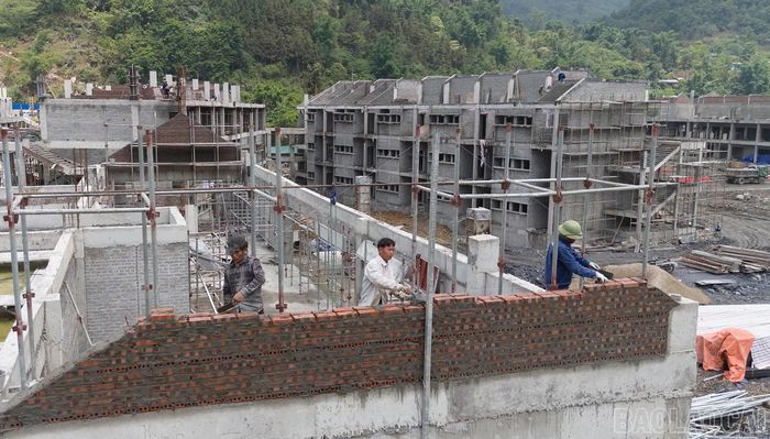 Tại khu nội trú, khối nhà ăn cùng các hạng mục ngoại thất, hệ thống phòng cháy, chữa cháy, chống mối cũng được triển khai đồng bộ.