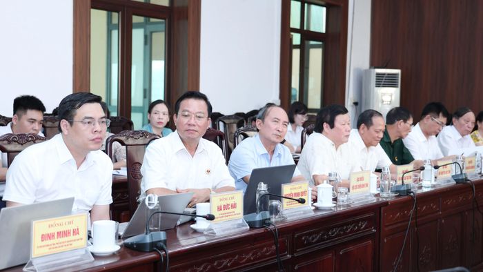 Đại biểu dự hội nghị.