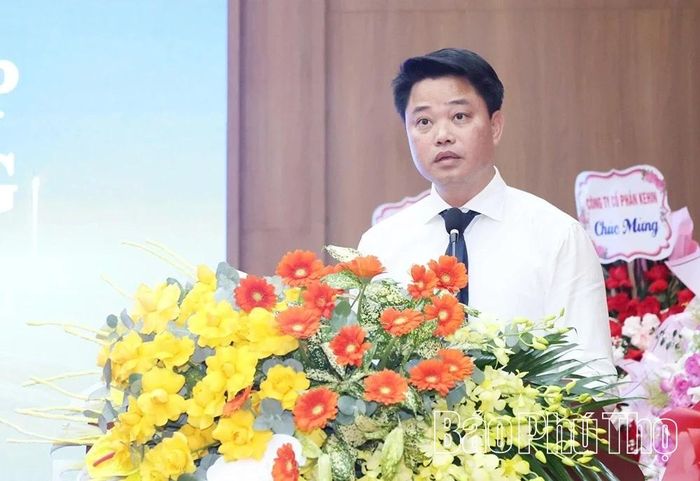 Lãnh đạo UBND xã Tam Hồng phát biểu chúc mừng Hội doanh nghiệp.