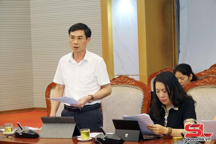 Lãnh đạo Sở Nông nghiệp và Môi trường phát biểu.