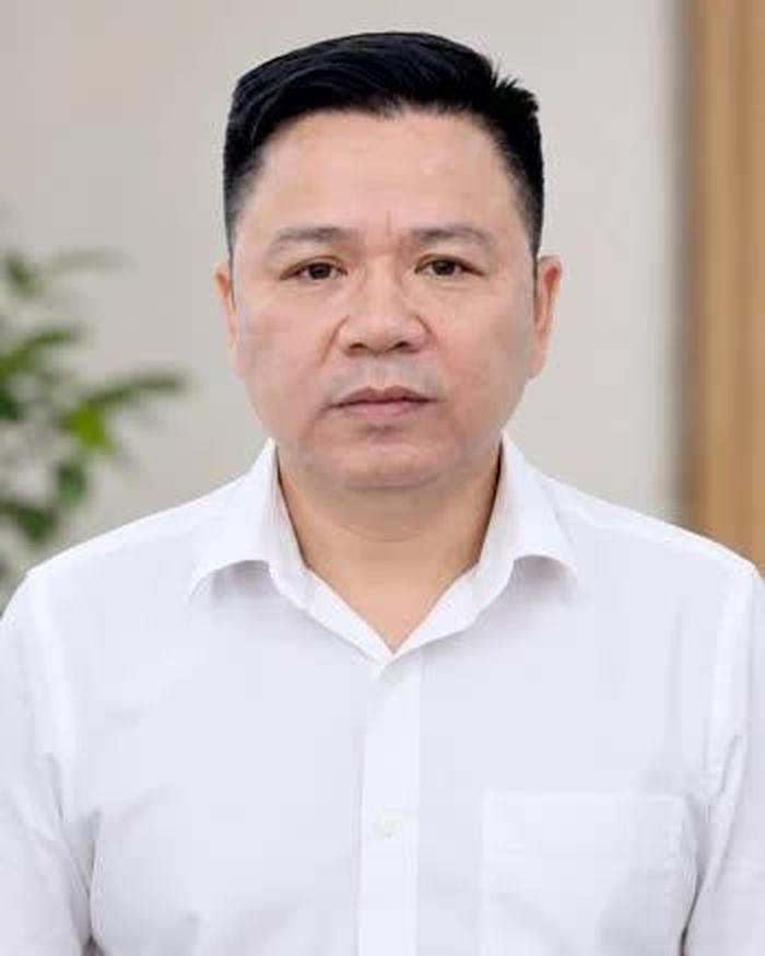 Đồng chí Nguyễn Văn Hiến Phó Giám đốc Sở Khoa học và Công nghệ