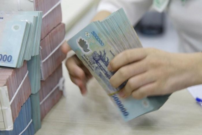Khi nợ xấu tăng nhanh, ngân hàng buộc phải tăng chi phí dự phòng. Ảnh: Đức Thanh