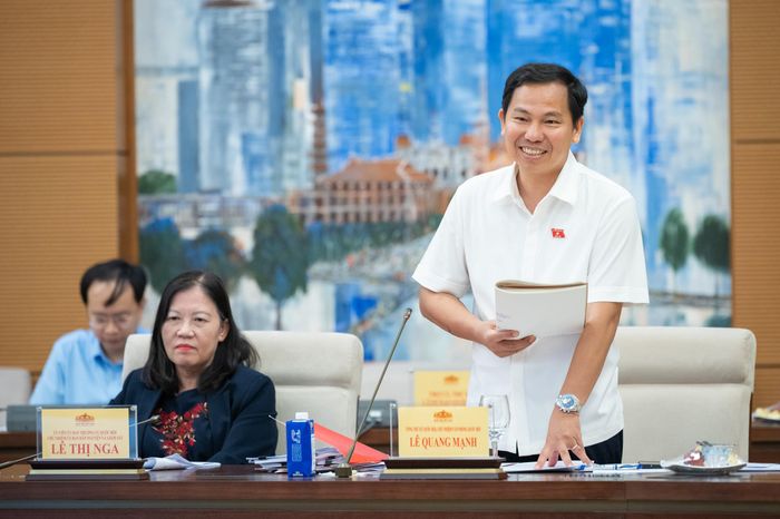 Tổng Thư ký Quốc hội - Chủ nhiệm Văn phòng Quốc hội Lê Quang Mạnh phát biểu
