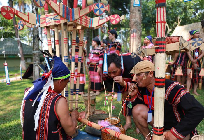 Những giá trị văn hóa truyền thống của đồng bào Tây Nguyên được bảo tồn và phát huy thông qua các hoạt động du lịch cộng đồng