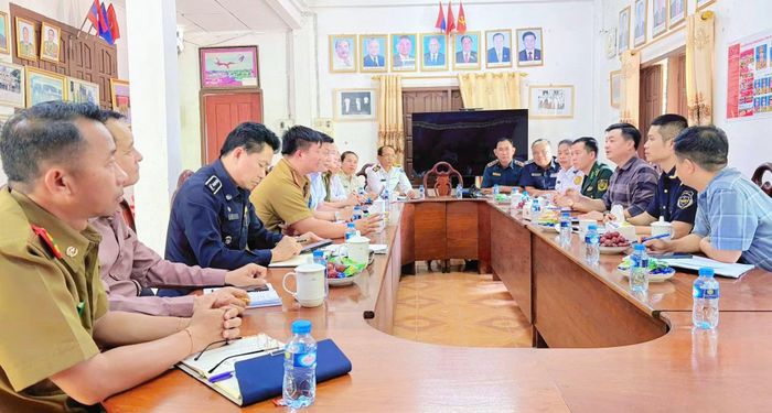 Ngành chức năng hai nước Việt Nam - Lào hội đàm tìm giải pháp "vực dậy" cửa khẩu Quốc tế Cầu Treo - Nậm Phao.
