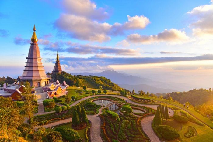 Nhiều du khách Việt Nam chọn Thái Lan là điểm đến trong mùa du lịch hè năm nay.