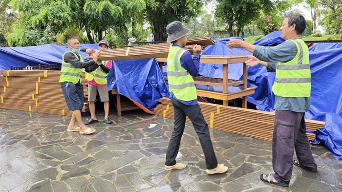 Lực lượng chức năng tiến hành việc cưỡng chế khu du lịch The Peak.