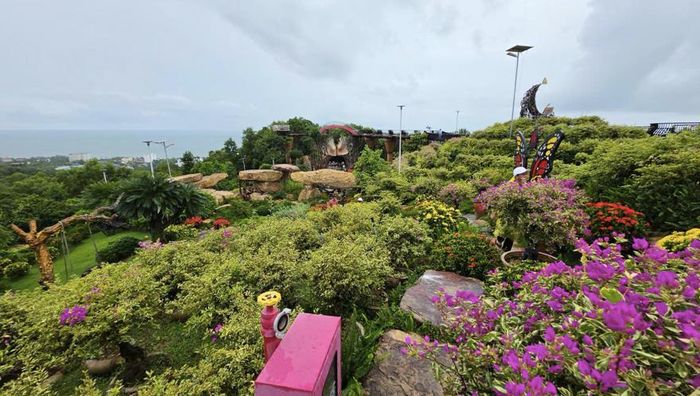 Khu du lịch trước khi bị cưỡng chế.