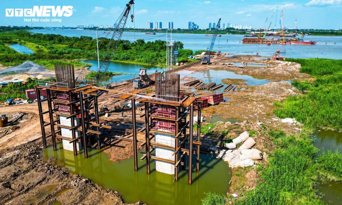 Theo quy hoạch, cầu Ngọc Hồi có tổng chiều dài khoảng 7,5 km. Điểm đầu dự án kết nối với tuyến Vành đai 3,5 đoạn từ Phúc La - Văn Phú đến cao tốc Pháp Vân - Cầu Giẽ thuộc địa bàn xã Thanh Trì (Hà Nội), điểm cuối kết nối với tuyến Vành đai 3,5 thuộc địa bàn xã Văn Giang (Hưng Yên). 