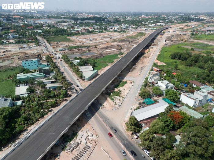 Theo Ban Quản lý dự án đầu tư xây dựng các công trình giao thông TP.HCM (Ban Giao thông), đến nay toàn dự án đã hoàn thành khoảng 66% khối lượng xây lắp.