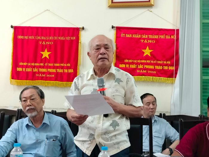 GS.TS Trần Khắc Thi phát biểu tại hội thảo.