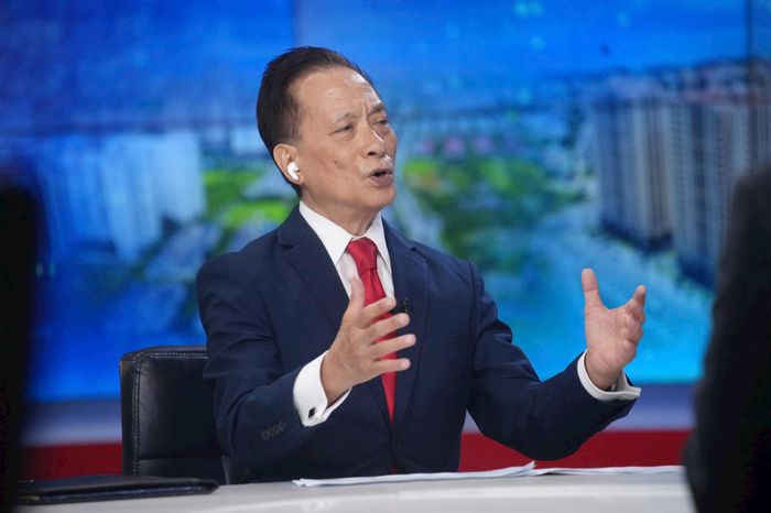 TS Nguyễn Trí Hiếu, Viện trưởng Viện Nghiên cứu và phát triển thị trường tài chính và bất động sản toàn cầu trao đổi tại chương trình. Ảnh: Phạm Hùng