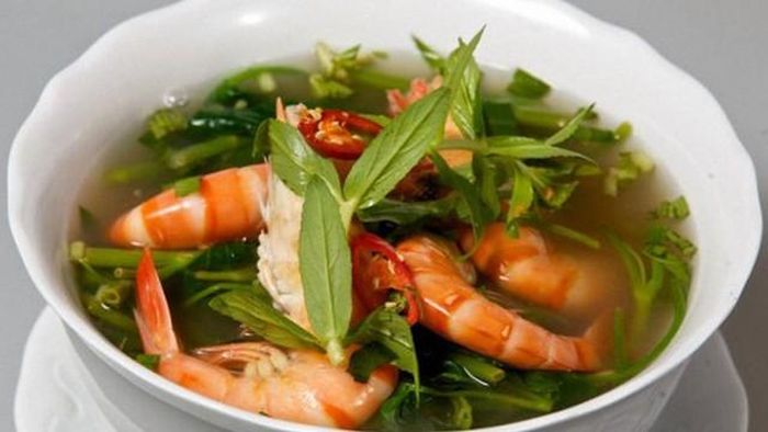 Thời tiết mùa hè nắng nóng không thể thiếu canh rau muống làm canh ngon giải nhiệt mùa hè.