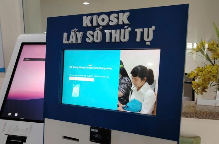 Cục Quản lý Khám chữa bệnh cũng đề nghị các tỉnh, thành phố đẩy mạnh chuyển đổi số trong công tác quản lý hành nghề y, dược trên địa bàn. (ảnh minh họa)