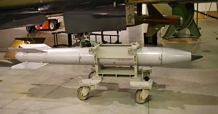 Giới phân tích cho rằng, đây là bước đi phản ánh sự thay đổi trong tư duy quân sự của NATO. Thay vì tập trung hoàn toàn vào lực lượng thông thường, liên minh đang tái nhấn mạnh vai trò của răn đe hạt nhân trong bối cảnh cạnh tranh giữa các cường quốc ngày càng gay gắt.