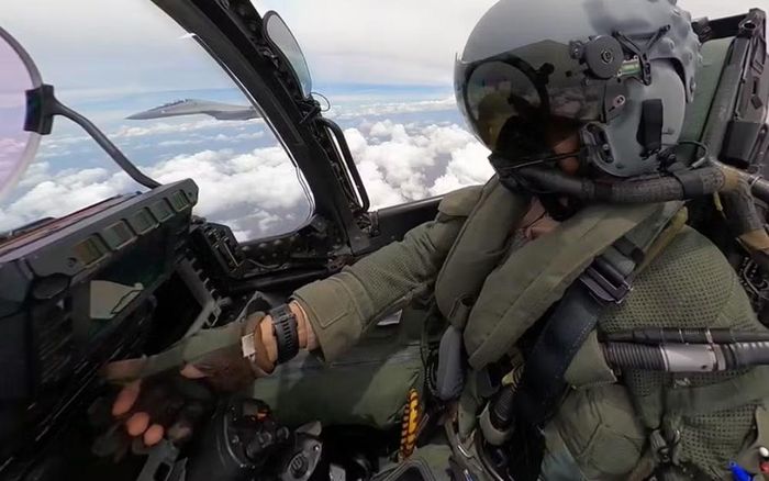 Việc xuất xưởng chiếc Eurofighter HALCON I đầu tiên cũng cho thấy Tây Ban Nha đang đẩy nhanh tốc độ hiện đại hóa lực lượng không quân.
