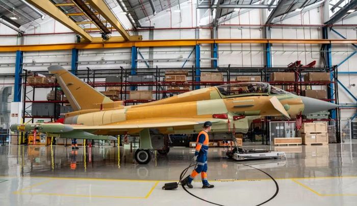 Chương trình HALCON I được ký kết vào ngày 23/6/2022 giữa cơ quan quản lý Eurofighter và Tornado của NATO (NETMA) với liên danh Eurofighter.